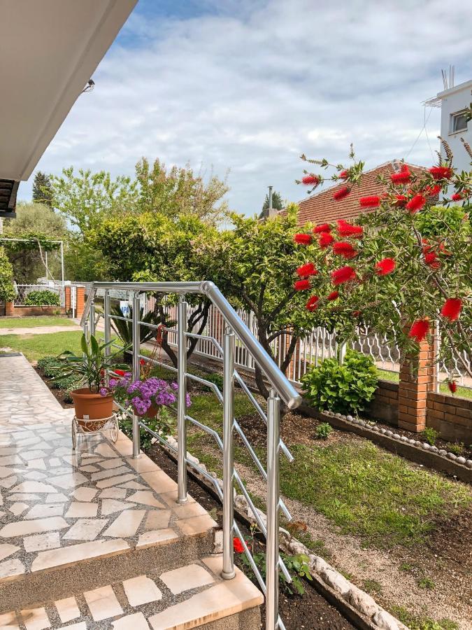 Vila Adriatik อุลซิน ภายนอก รูปภาพ